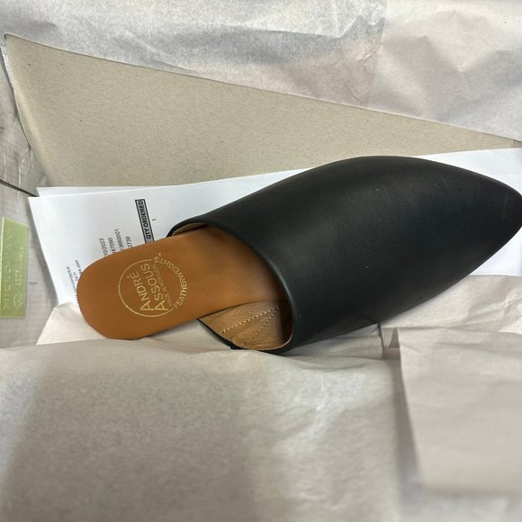 - Andre Assous, Tiana Featherweights Mule - Picture 2 of 5